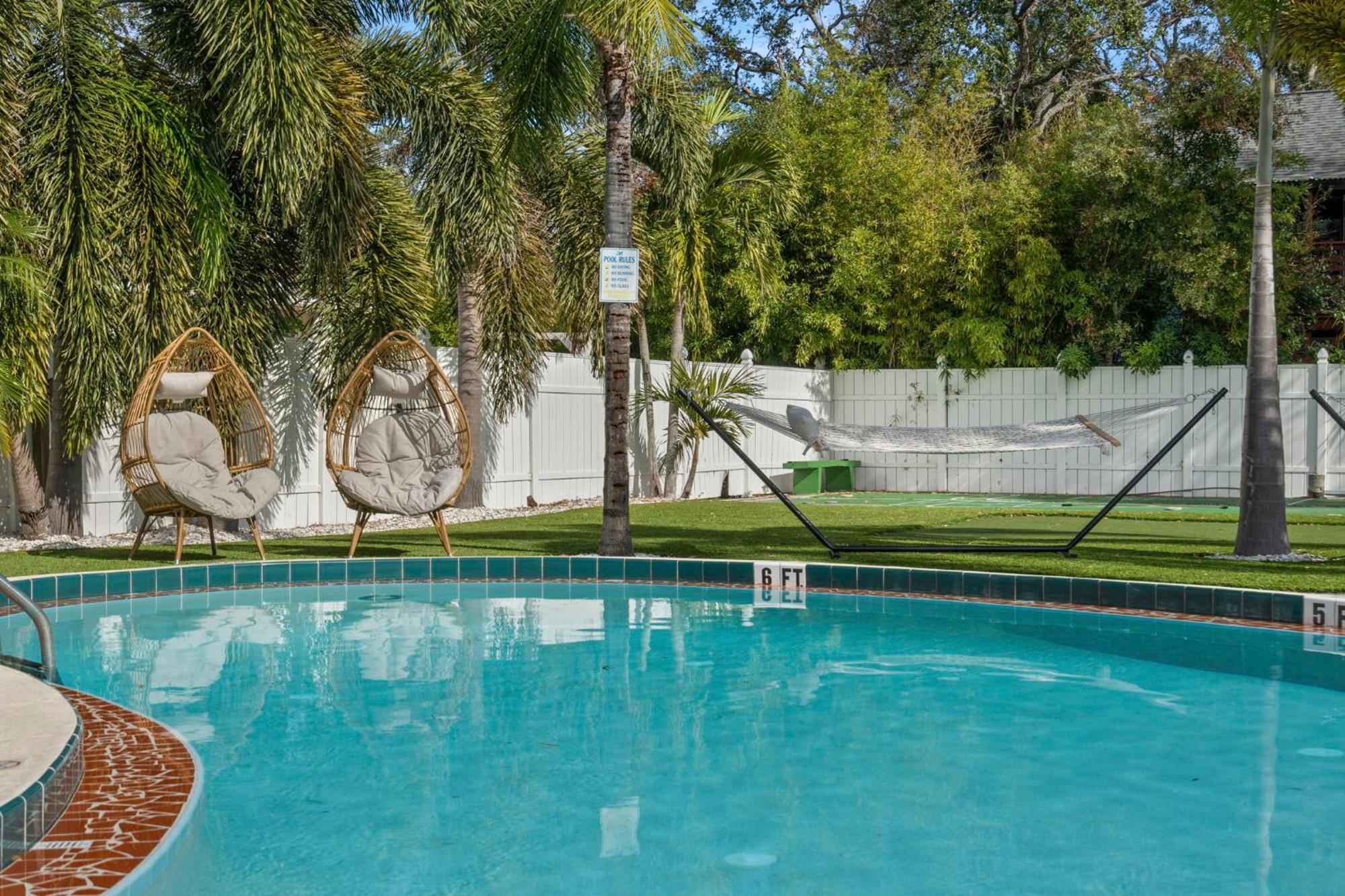 2Q Beds Studio Apt With Shared Pool 01 Clearwater Exteriér fotografie
